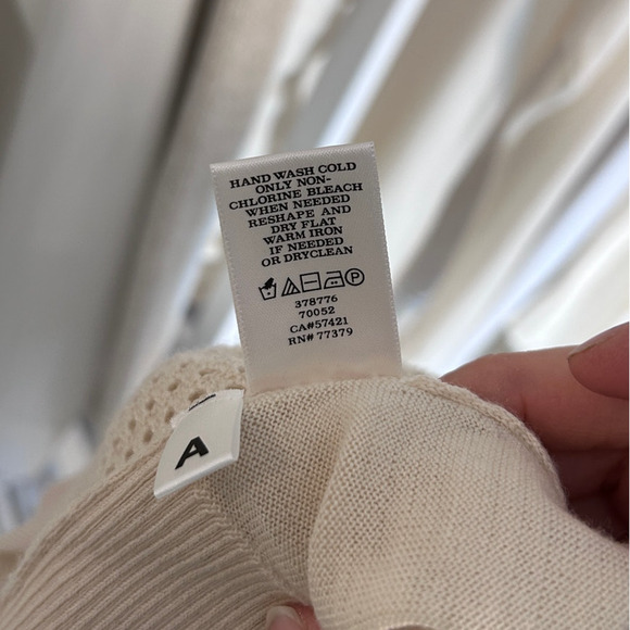 Ann Taylor Women's Size M Cream Open Front Lightweight Cardigan Sweater #0001 - Picture 4 of 6